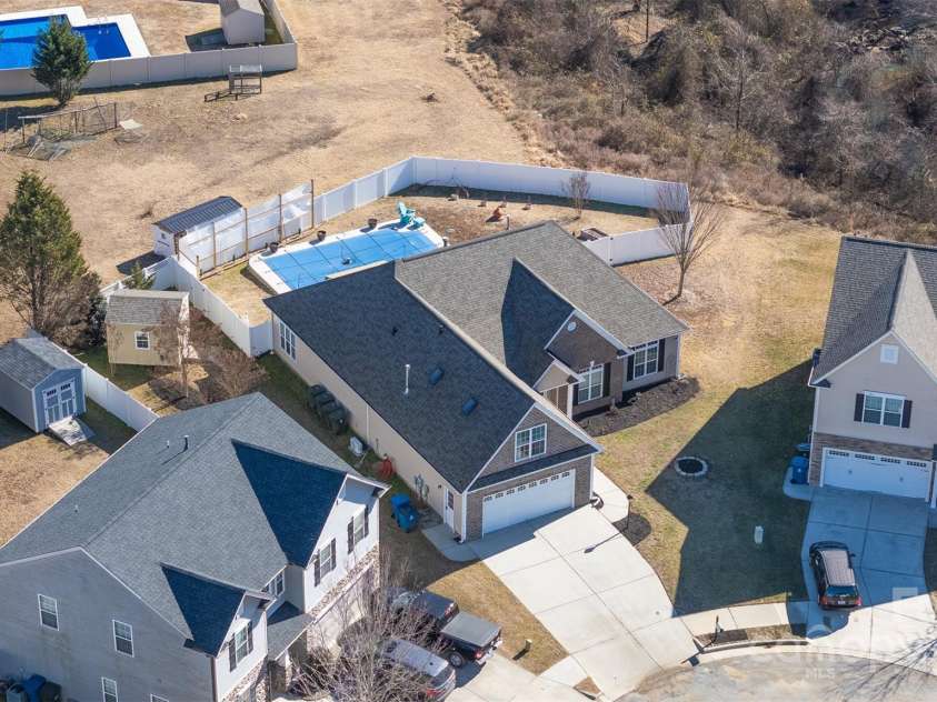 116 Parkview Court, Archdale, NC 27263.  MLS# CAR4217686, YatesRealty ID 1299. 