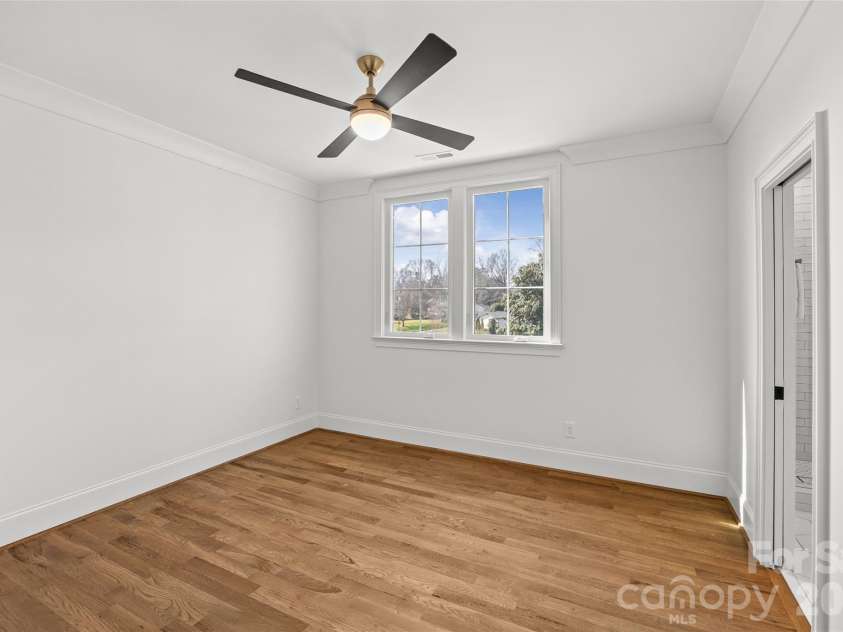 4715 Montclair Avenue, Charlotte, NC 28211.  MLS# CAR4345592, YatesRealty ID 12990. Bedroom 3