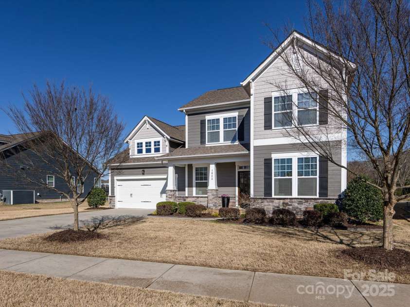 1022 Doughton Lane, Indian Trail, NC 28079.  MLS# CAR4234561, YatesRealty ID 12992. 