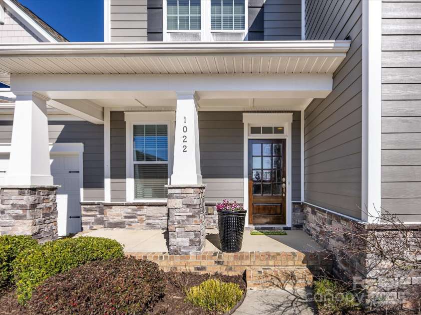 1022 Doughton Lane, Indian Trail, NC 28079.  MLS# CAR4234561, YatesRealty ID 12992. 