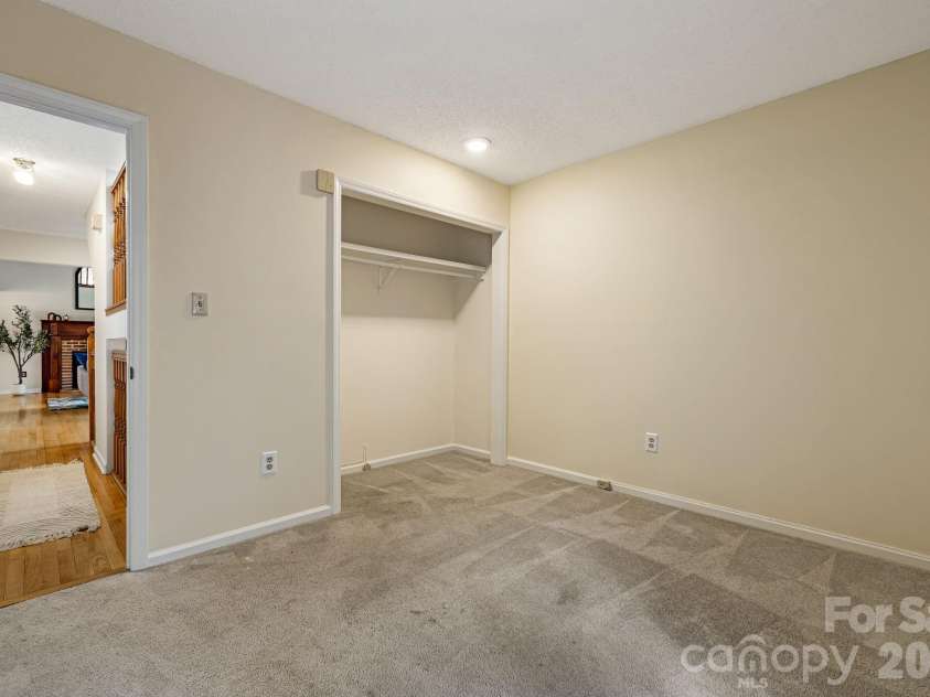 45 Windward Drive, Asheville, NC 28803.  MLS# CAR4341817, YatesRealty ID 12992. Bedroom #3