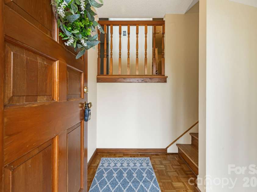 45 Windward Drive, Asheville, NC 28803.  MLS# CAR4341817, YatesRealty ID 12992. Front Door entryway
