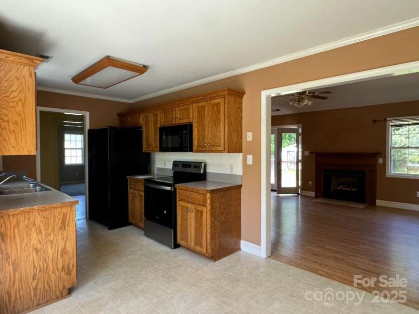 3240 St Vincent Drive, Claremont, NC 28610.  MLS# CAR4258933, YatesRealty ID 12993. 