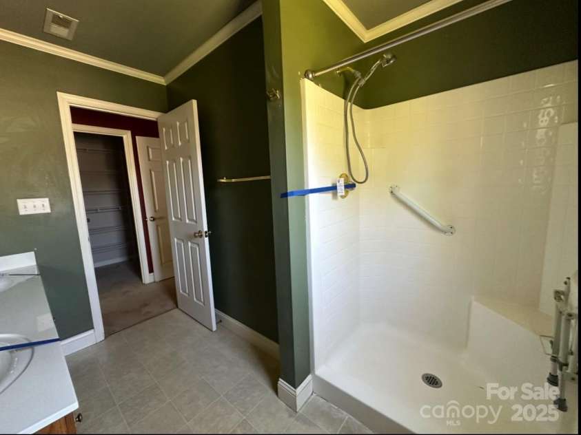 3240 St Vincent Drive, Claremont, NC 28610.  MLS# CAR4258933, YatesRealty ID 12993. 