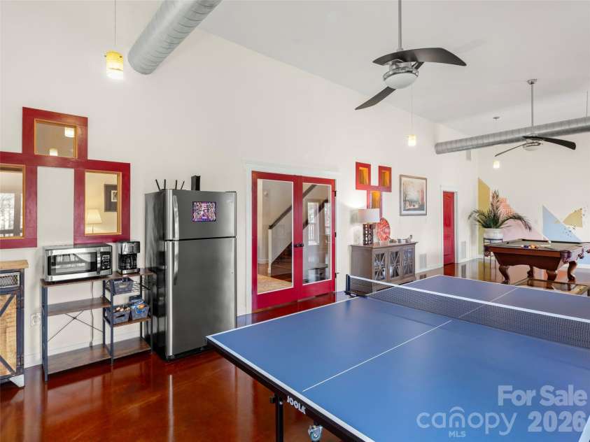 9 Stegall Lane, Asheville, NC 28805.  MLS# CAR4350787, YatesRealty ID 12994. 