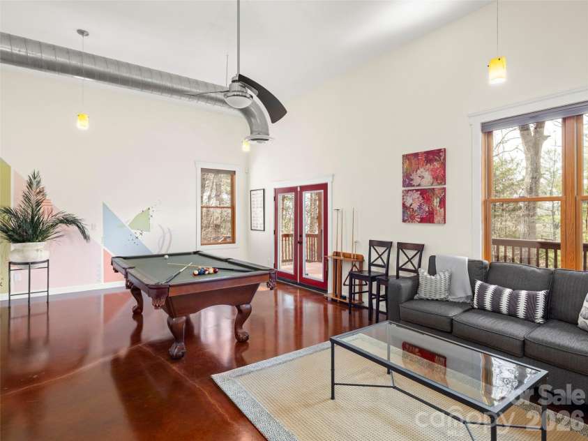 9 Stegall Lane, Asheville, NC 28805.  MLS# CAR4350787, YatesRealty ID 12994. 