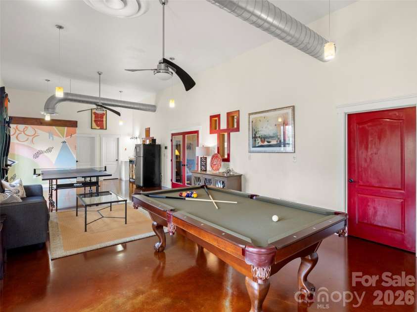 9 Stegall Lane, Asheville, NC 28805.  MLS# CAR4350787, YatesRealty ID 12994. 