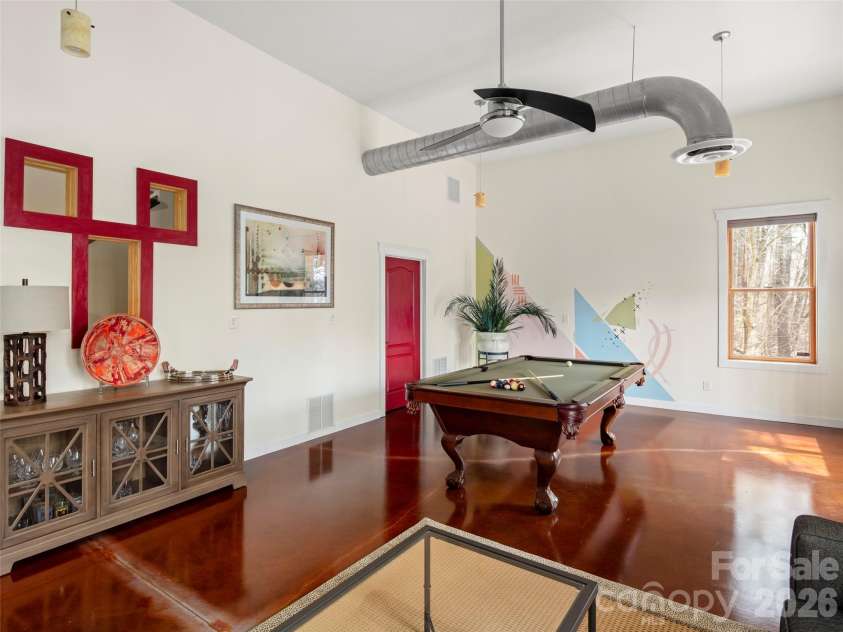 9 Stegall Lane, Asheville, NC 28805.  MLS# CAR4350787, YatesRealty ID 12994. 