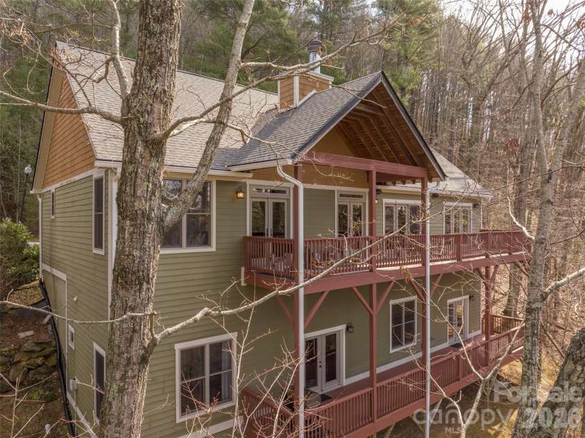 9 Stegall Lane, Asheville, NC 28805.  MLS# CAR4350787, YatesRealty ID 12994. 