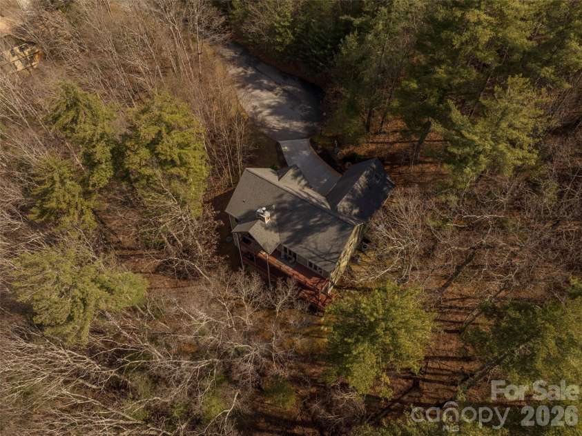 9 Stegall Lane, Asheville, NC 28805.  MLS# CAR4350787, YatesRealty ID 12994. 