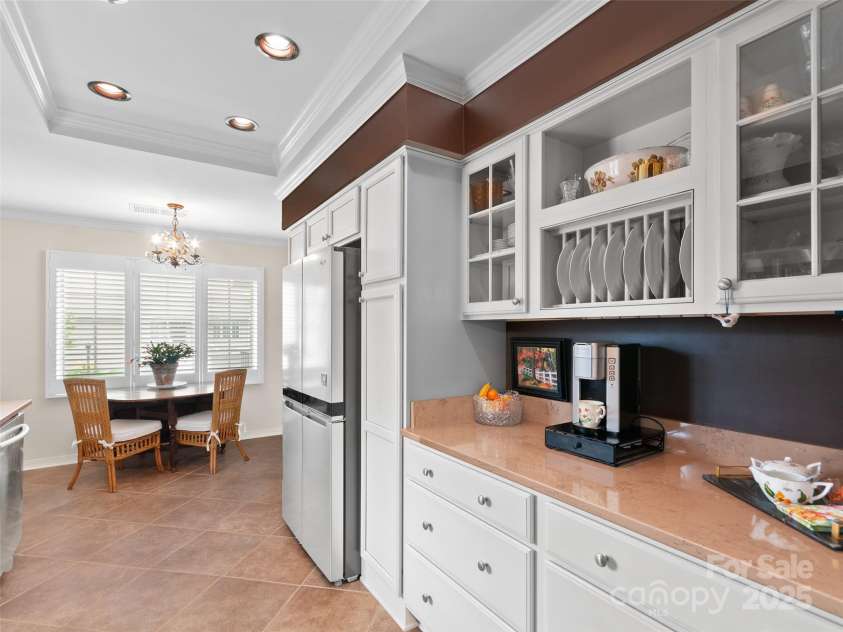 671 Haywood Street, Waynesville, NC 28786.  MLS# CAR4254218, YatesRealty ID 12995. 