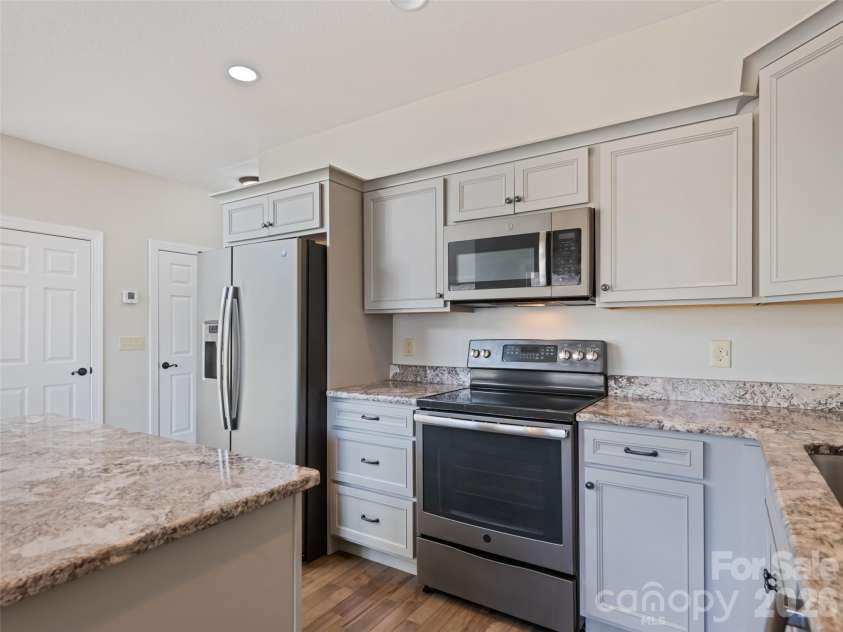 132 Fields Drive, Waynesville, NC 28785.  MLS# CAR4353462, YatesRealty ID 12996. 