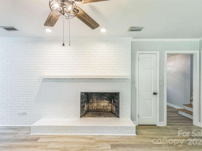 2300 Radius Circle, Sanford, NC 27330.  MLS# CAR4257008, YatesRealty ID 12997. 