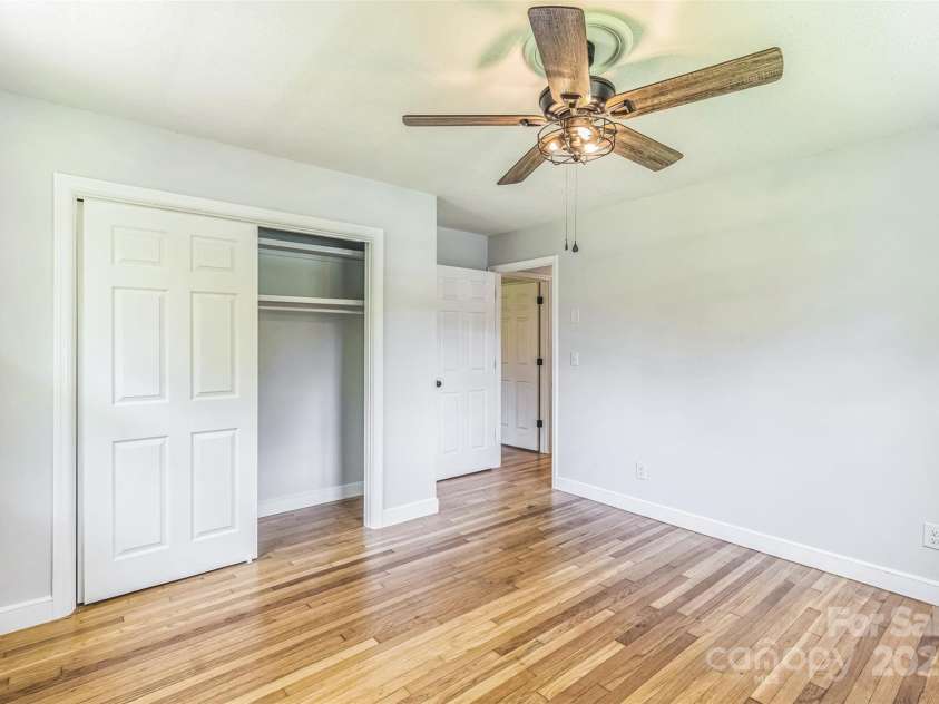 2300 Radius Circle, Sanford, NC 27330.  MLS# CAR4257008, YatesRealty ID 12997. 