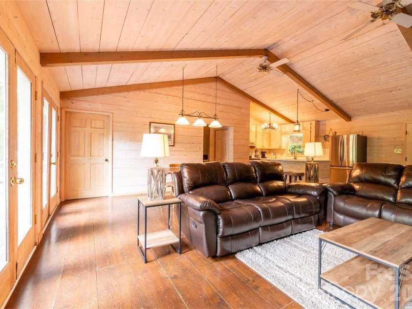 479 Big Ridge Road, Burnsville, NC 28714.  MLS# CAR4419399, YatesRealty ID 13. 