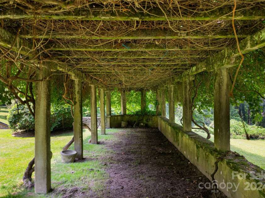 2531 Little River Road, Hendersonville, NC 28739.  MLS# CAR4154708, YatesRealty ID 130. 