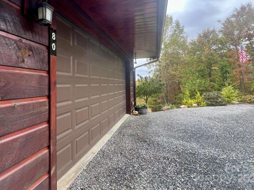 80 Grandview Loop, Nebo, NC 28761.  MLS# CAR4317495, YatesRealty ID 1300. Two car garage