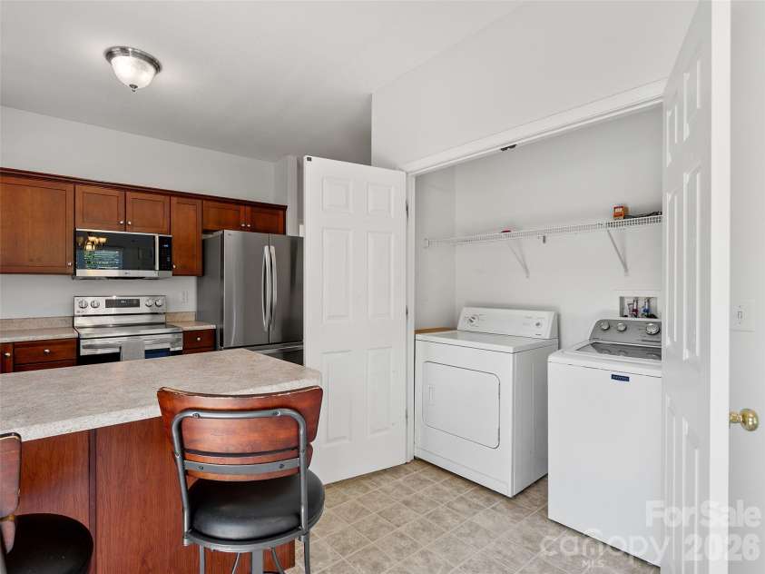 15 Scottish Circle, Asheville, NC 28803.  MLS# CAR4360015, YatesRealty ID 13000. 