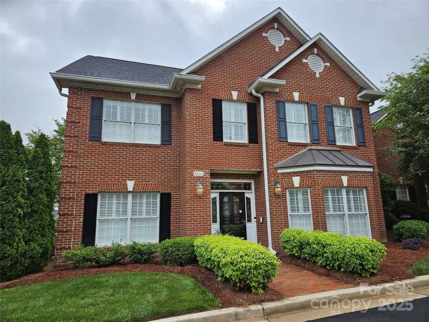 800 Warrington Place, Rock Hill, SC 29732.  MLS# CAR4251495, YatesRealty ID 13003. 