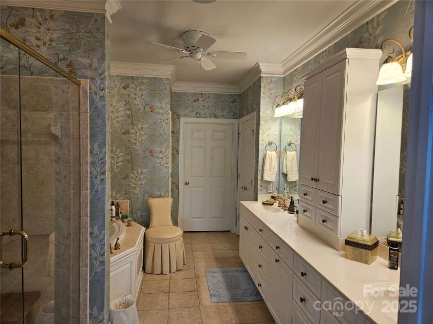 800 Warrington Place, Rock Hill, SC 29732.  MLS# CAR4251495, YatesRealty ID 13003. 