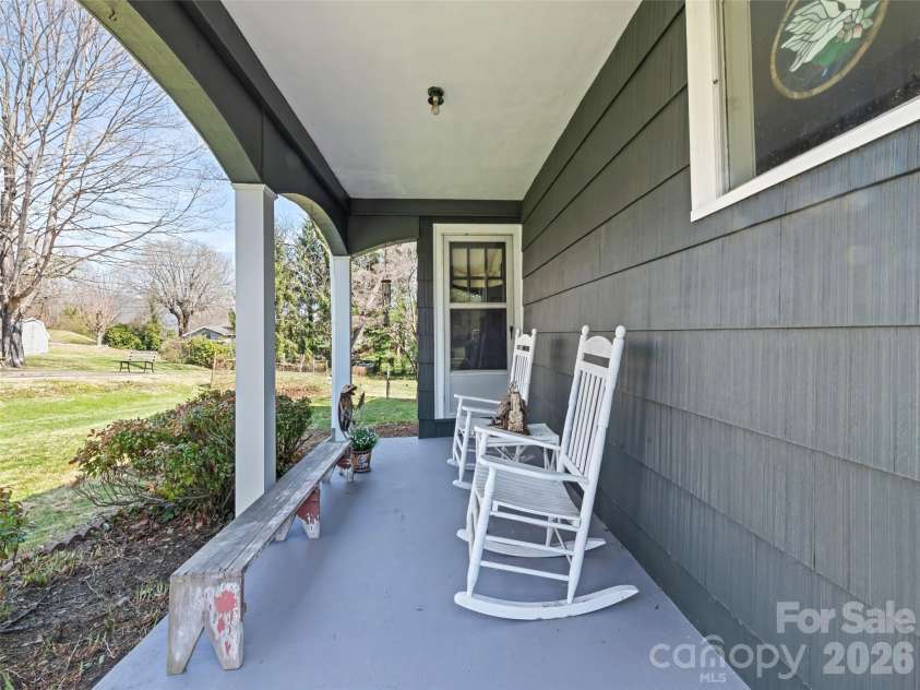 151 Hampton Heights, Canton, NC 28716.  MLS# CAR4362668, YatesRealty ID 13004. 