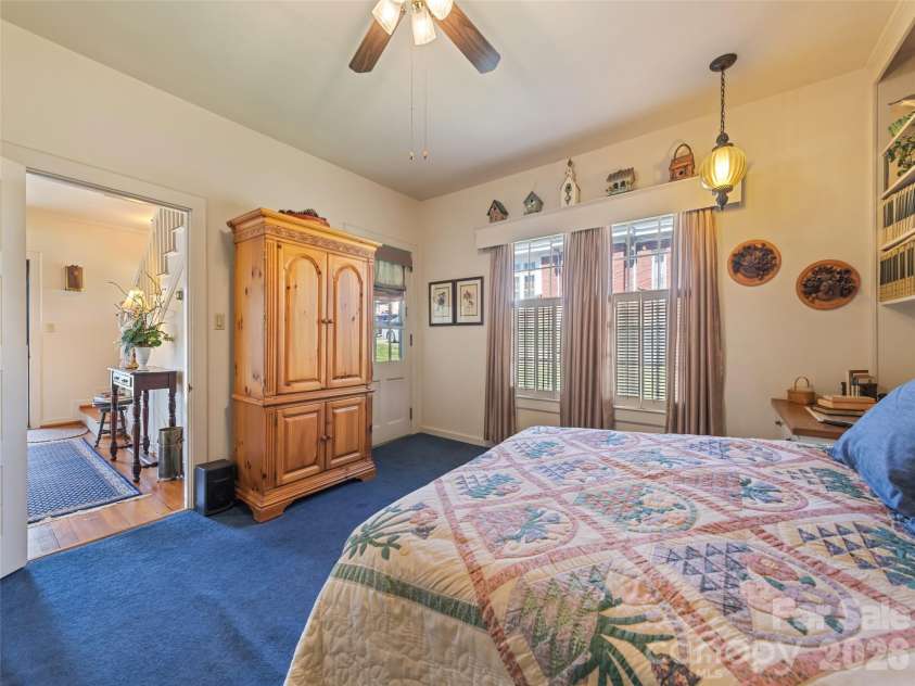 151 Hampton Heights, Canton, NC 28716.  MLS# CAR4362668, YatesRealty ID 13004. 