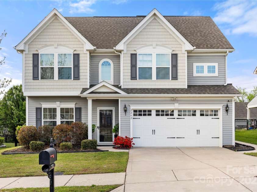 2262 Galloway Lane, Concord, NC 28025.  MLS# CAR4247506, YatesRealty ID 13004. 