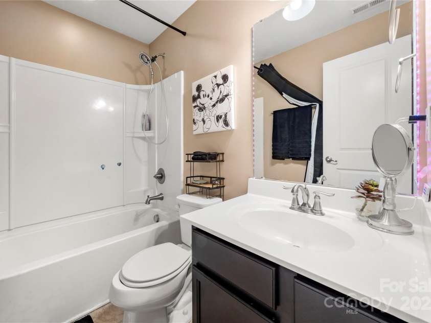 2262 Galloway Lane, Concord, NC 28025.  MLS# CAR4247506, YatesRealty ID 13004. 