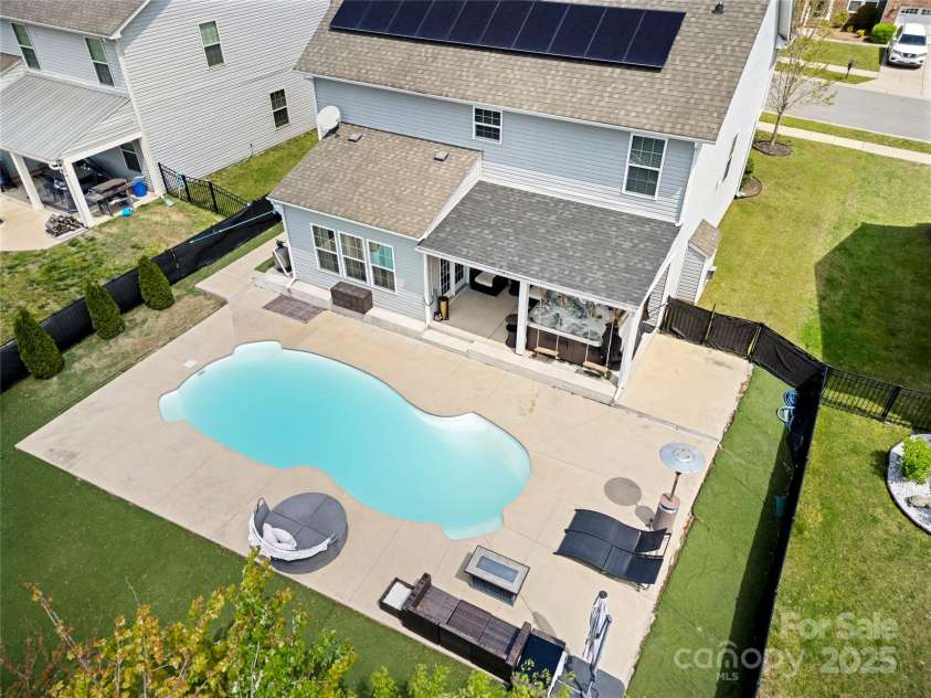 2262 Galloway Lane, Concord, NC 28025.  MLS# CAR4247506, YatesRealty ID 13004. 