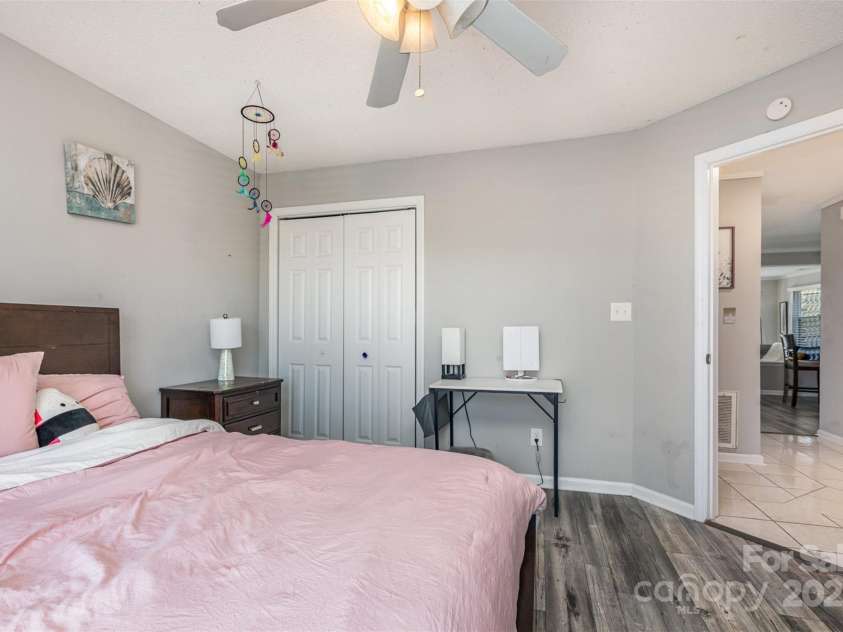 9035 J M Keynes Drive, Charlotte, NC 28262.  MLS# CAR4233077, YatesRealty ID 13005. 