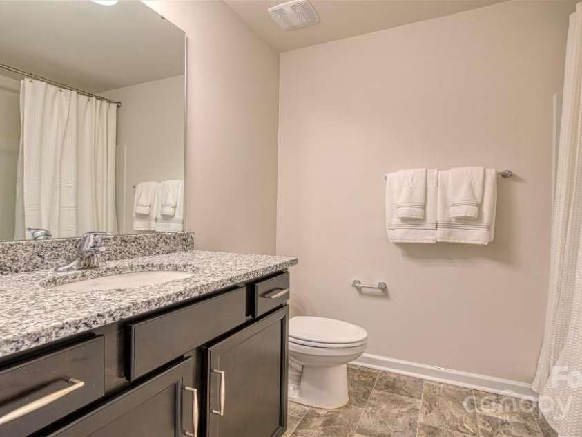 296 Creekview Road, Hendersonville, NC 28792.  MLS# CAR4176627, YatesRealty ID 13006. Bath #2