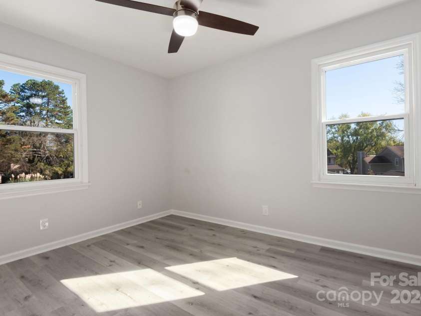 7704 Cedar Bluff Lane, Charlotte, NC 28227.  MLS# CAR4201450, YatesRealty ID 13007. 