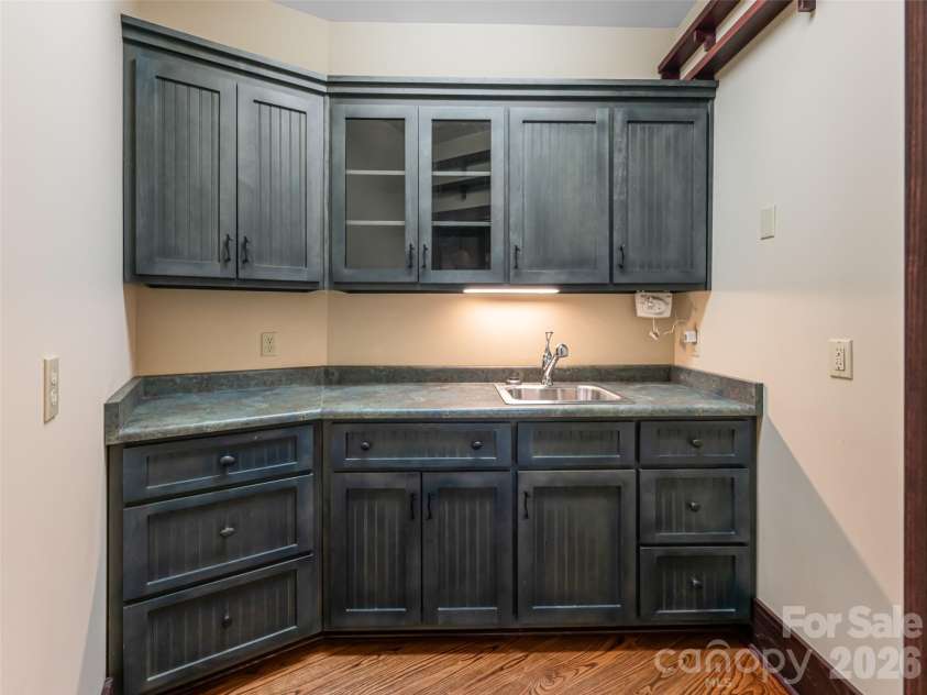 935 Whites Lake Boulevard, Saluda, NC 28773.  MLS# CAR4363522, YatesRealty ID 13007. 