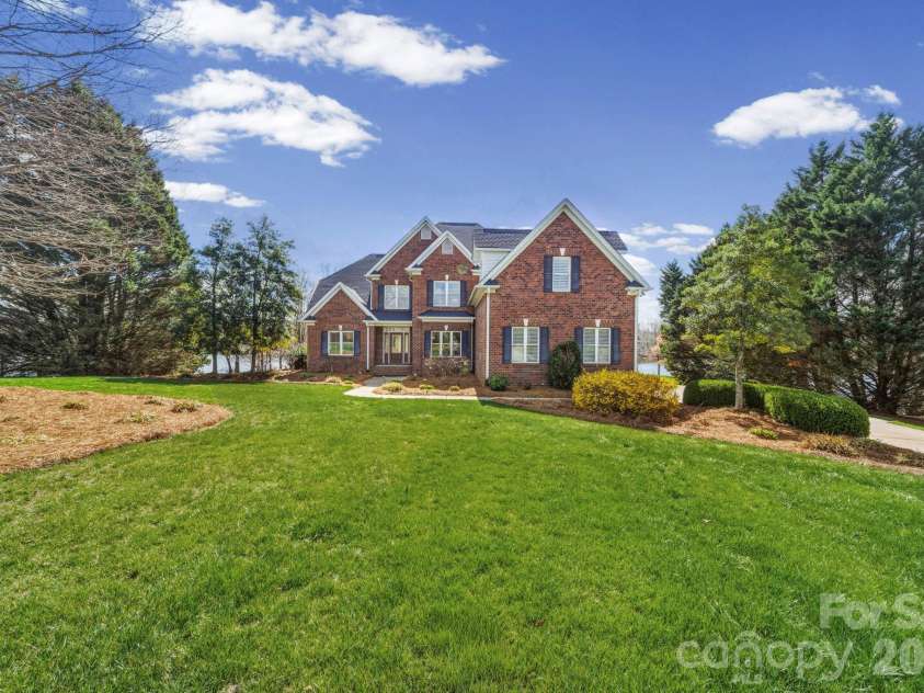 1132 Village Lake Drive, Monroe, NC 28110.  MLS# CAR4363478, YatesRealty ID 13008. 