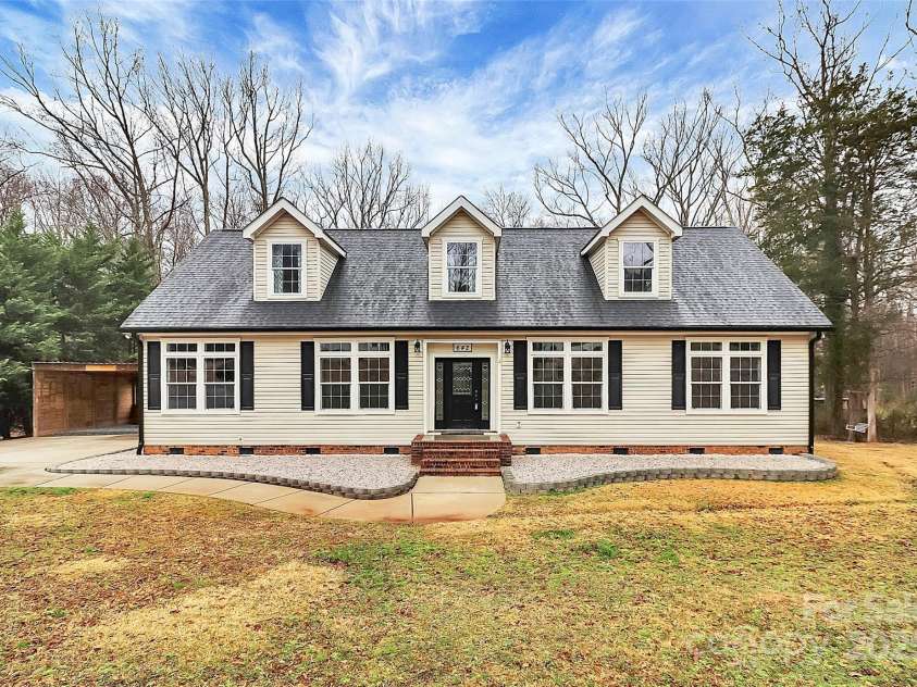 642 Brynwood Drive, Rock Hill, SC 29732.  MLS# CAR4256793, YatesRealty ID 13008. 