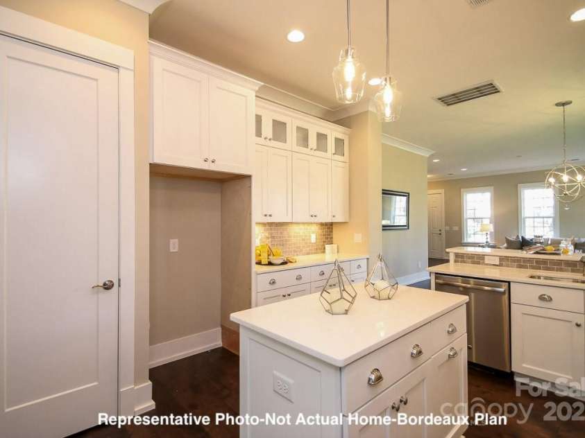 19732-B School Street, Cornelius, NC 28031.  MLS# CAR4235035, YatesRealty ID 13009. Kitchen-Bordeaux Plan