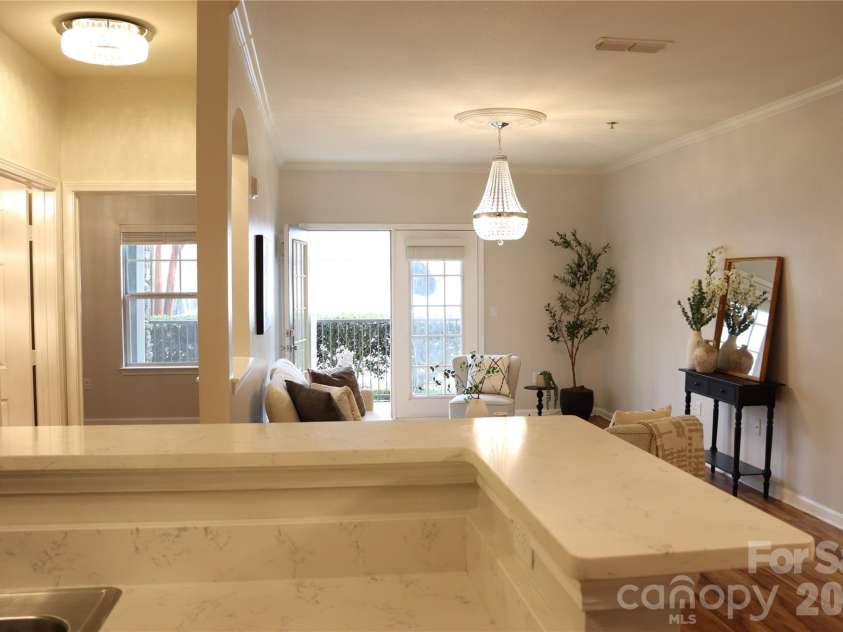 700 Vista Lake Drive, Candler, NC 28715.  MLS# CAR4365979, YatesRealty ID 13009. 
