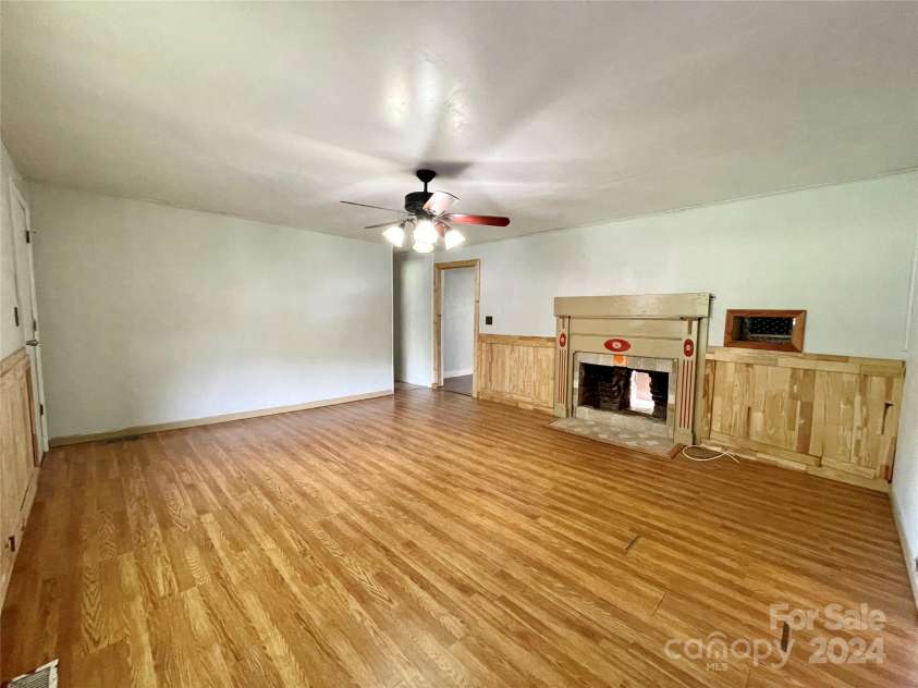 142 Swink Street, Concord, NC 28027.  MLS# CAR4201945, YatesRealty ID 1301. 