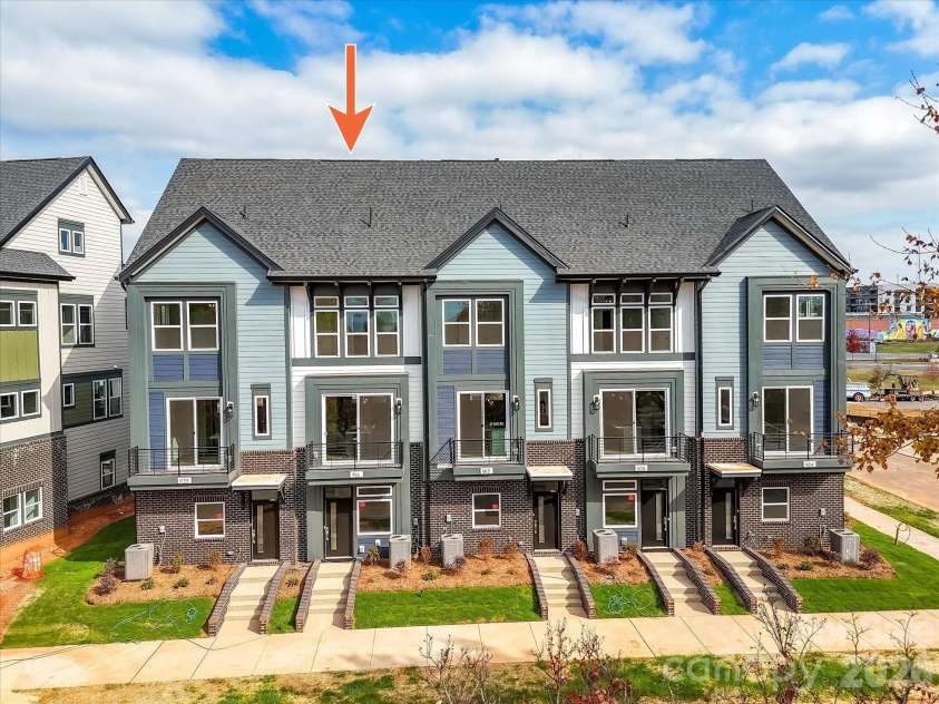 916 Callahan Street, Charlotte, NC 28206.  MLS# CAR4208865, YatesRealty ID 1301. 