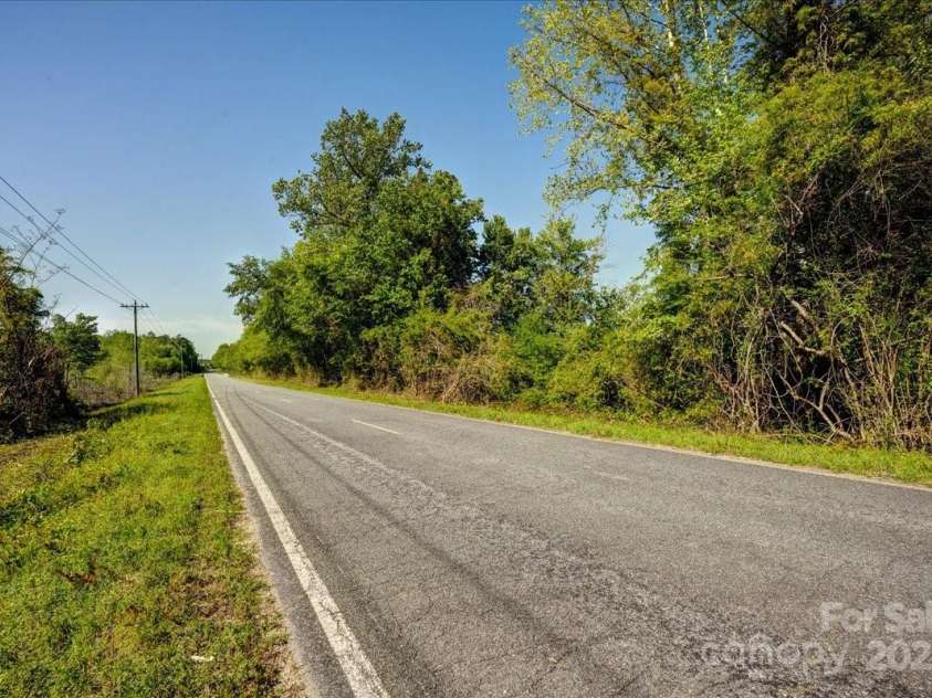 442 Summerhill Road, Turkey, NC 28393.  MLS# CAR4245235, YatesRealty ID 13013. 