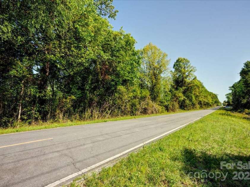 442 Summerhill Road, Turkey, NC 28393.  MLS# CAR4245235, YatesRealty ID 13013. 