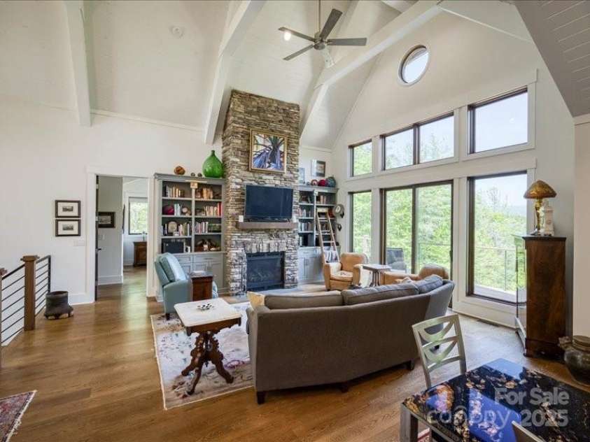 2054 Catawba Trail, Nebo, NC 28761.  MLS# CAR4255787, YatesRealty ID 13014. Great Room