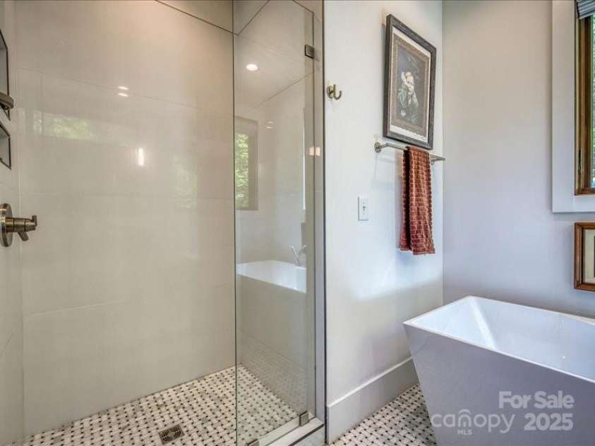 2054 Catawba Trail, Nebo, NC 28761.  MLS# CAR4255787, YatesRealty ID 13014. Primary Bathroom