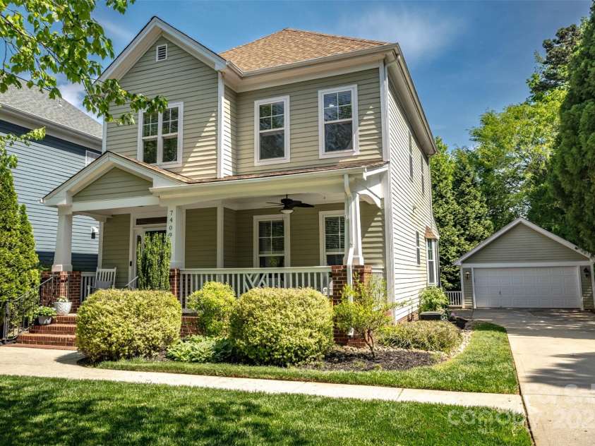 7409 Gilderstern Glen Court, Huntersville, NC 28078.  MLS# CAR4249870, YatesRealty ID 13015. A Birkdale Classic