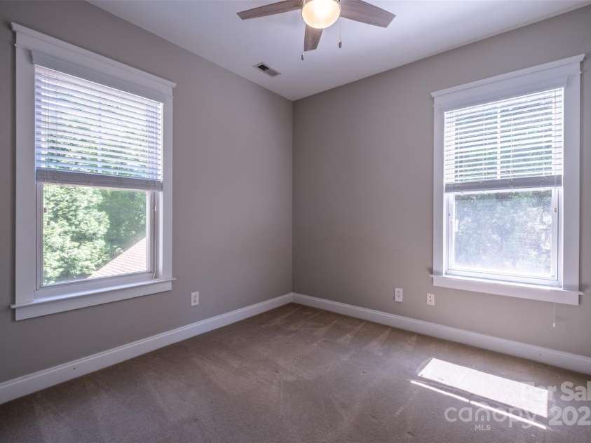 7409 Gilderstern Glen Court, Huntersville, NC 28078.  MLS# CAR4249870, YatesRealty ID 13015. Fits dresser, desk, and full/queen bed.