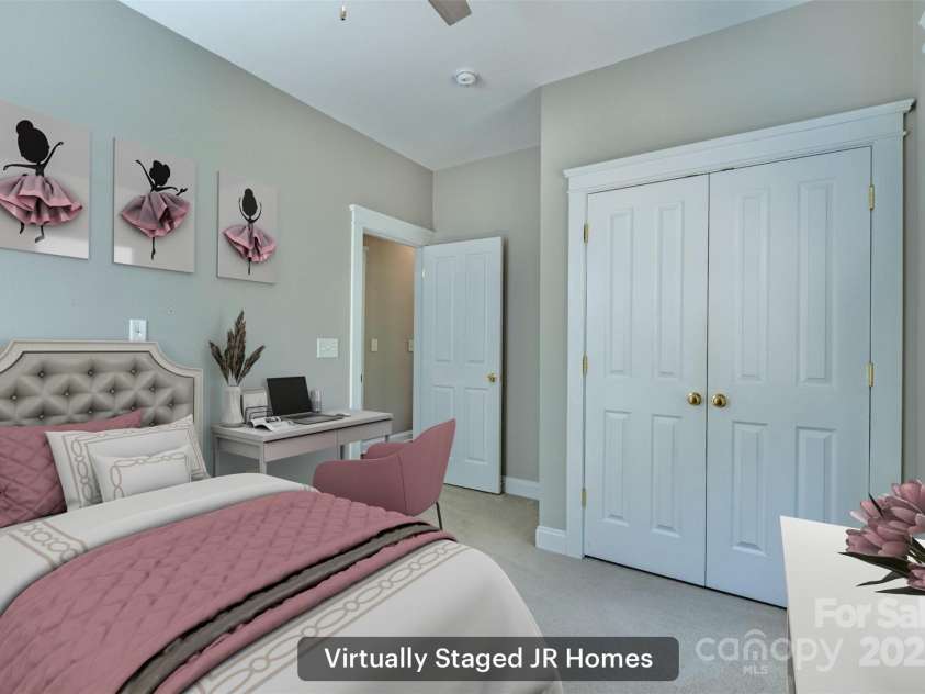 7409 Gilderstern Glen Court, Huntersville, NC 28078.  MLS# CAR4249870, YatesRealty ID 13015. Fits dresser, desk, and full/queen bed.