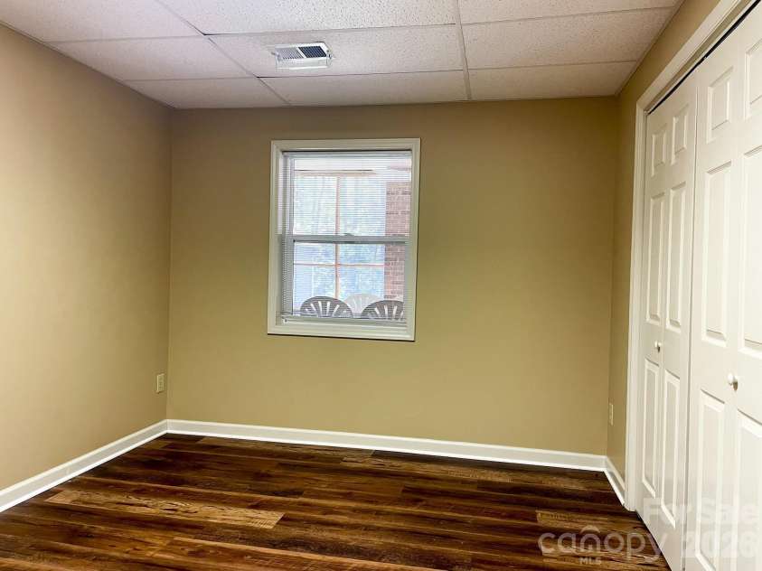 308 Brentwood Circle, Morganton, NC 28655.  MLS# CAR4367077, YatesRealty ID 13016. 