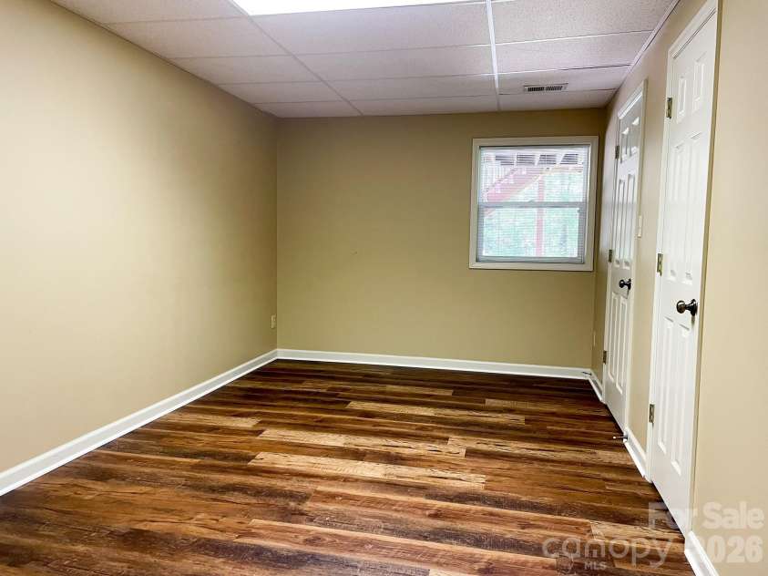 308 Brentwood Circle, Morganton, NC 28655.  MLS# CAR4367077, YatesRealty ID 13016. 