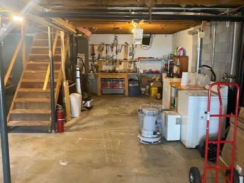 603 Hiawassee Avenue, Black Mountain, NC 28711.  MLS# CAR4257019, YatesRealty ID 13018. Basement