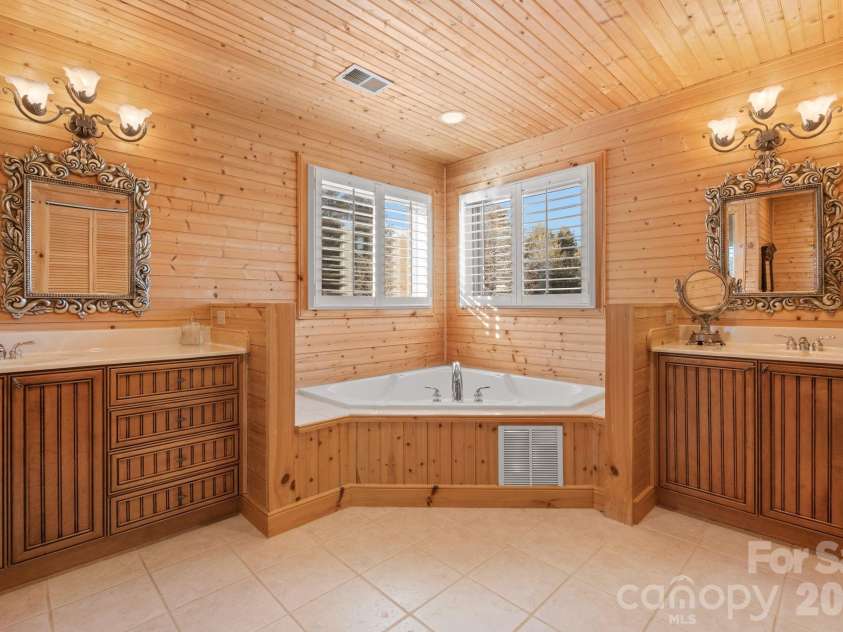 199 Joriann Drive, Crumpler, NC 28617.  MLS# CAR4341577, YatesRealty ID 1302. 